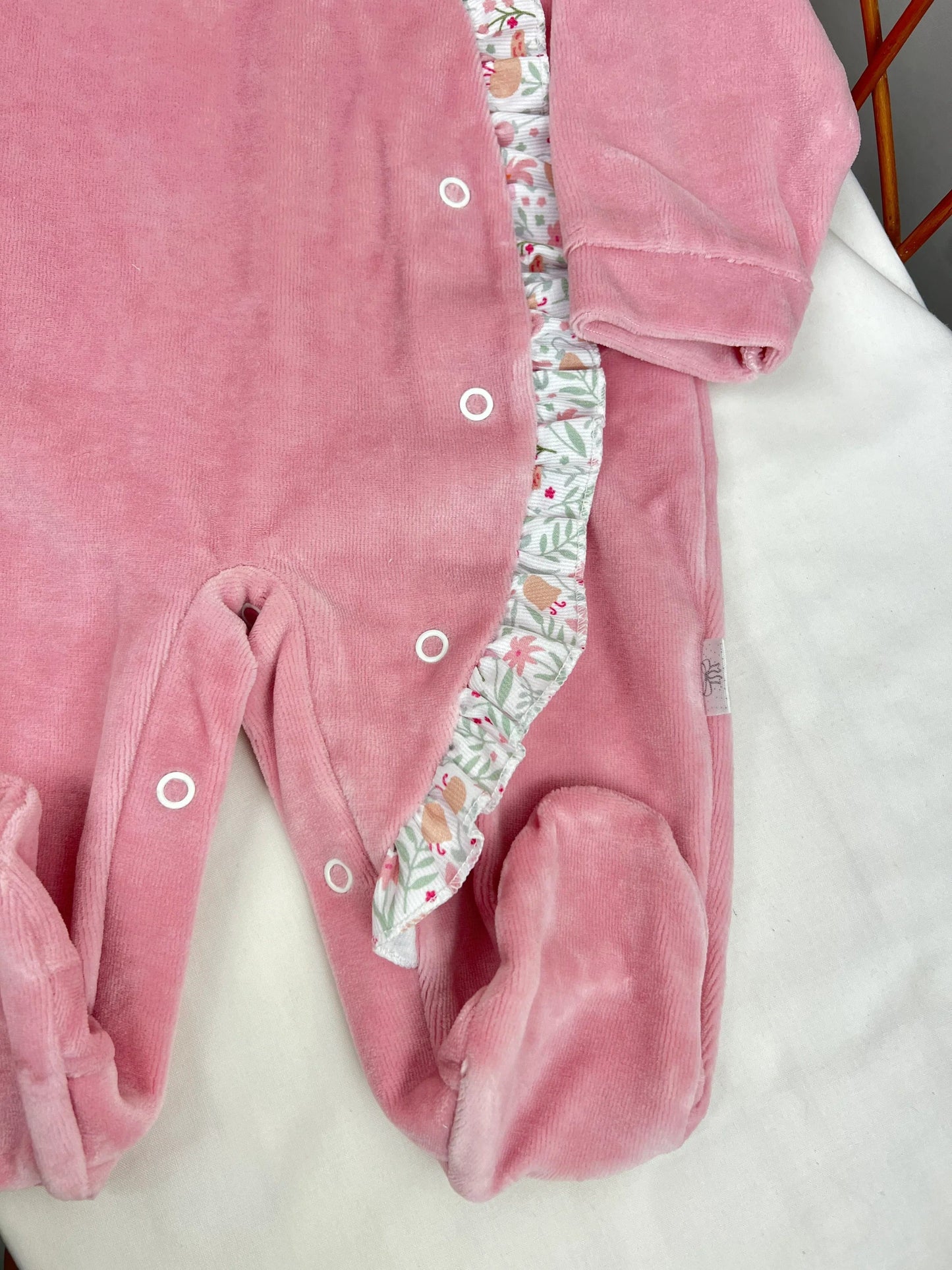 Babygrow de veludo - flores - Pimpão Baby Clothing