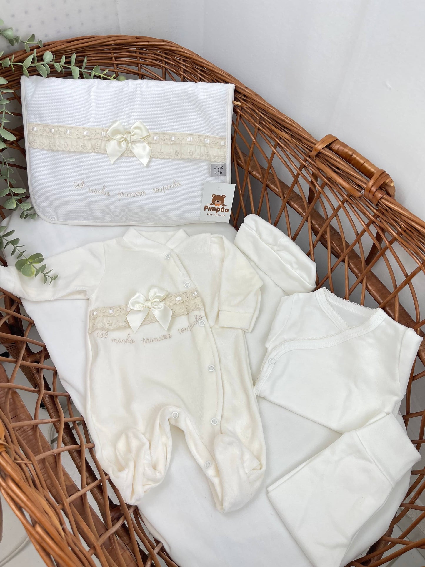 Pimpão Baby Clothing Conjuntos de primeira roupa Pérola Conjunto “A minha primeira roupinha”