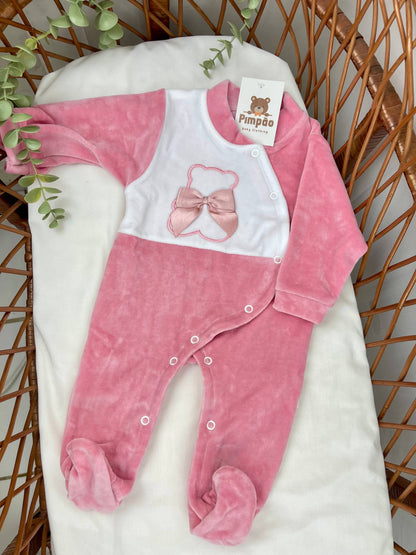 Pimpão Baby Clothing Rosa velho Babygrow de veludo - urso com laçinhos